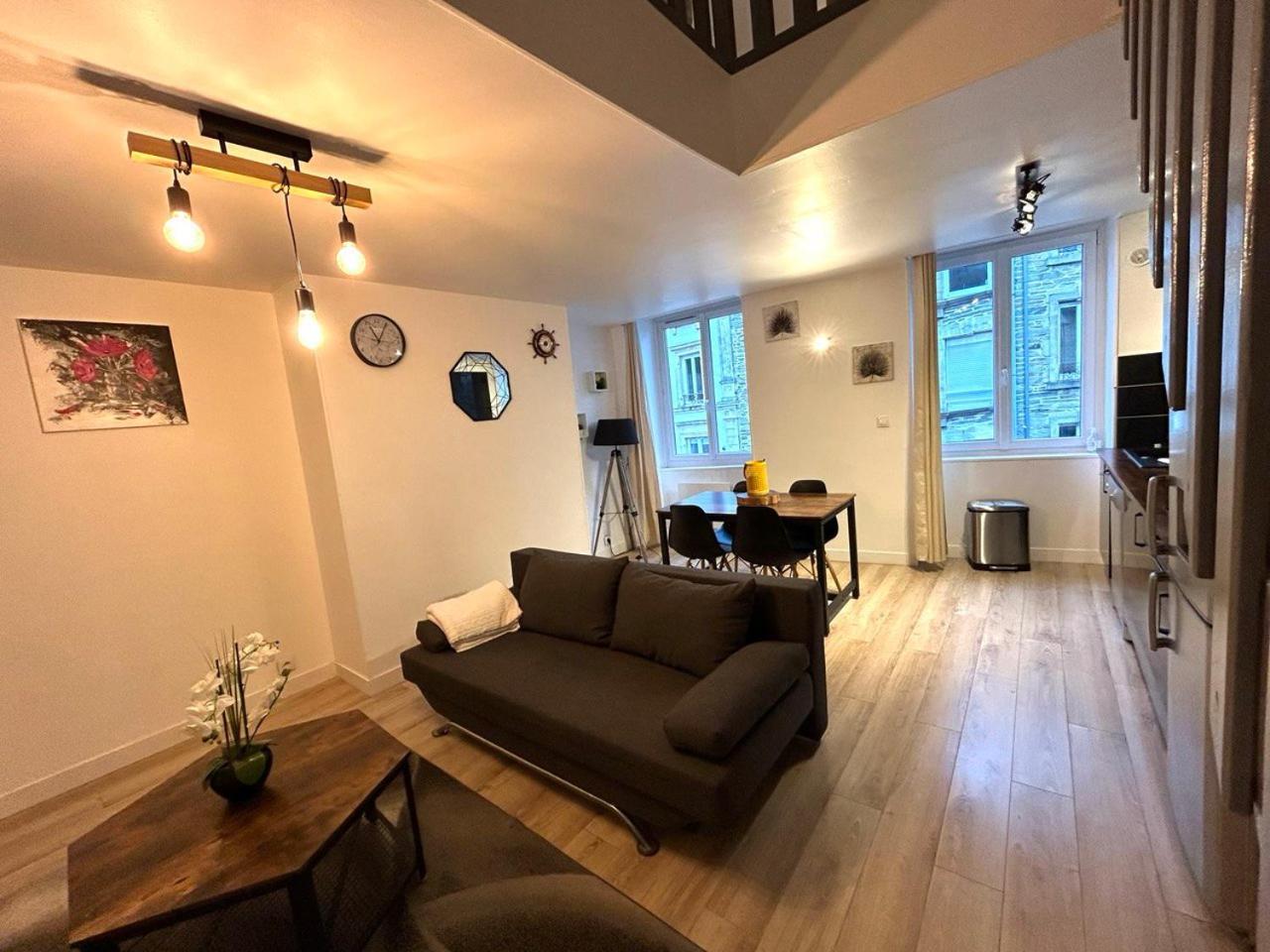 瑟堡La Casa Tres - Cosy In The Very Centre Port公寓 外观 照片